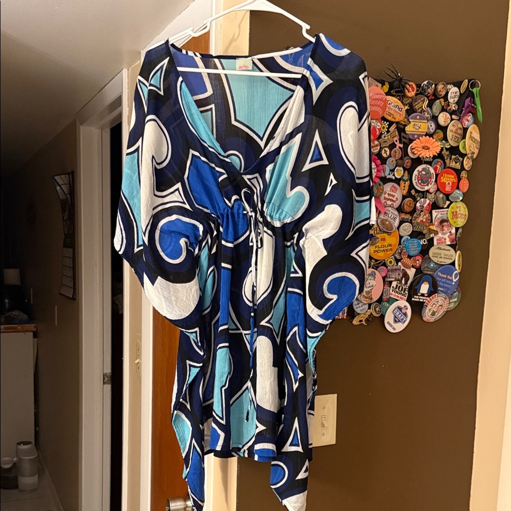 Echo Blue and White Abstract Swim Coverup 🎃